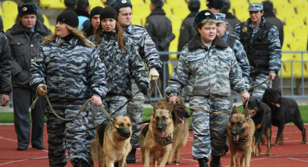 Охрана правопорядка. Охрана собака кинолог. Охрана общественного порядка собака. Правопорядок и общественный порядок в России. Охрана кинологами